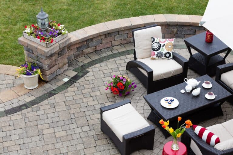 outdoor living spaces